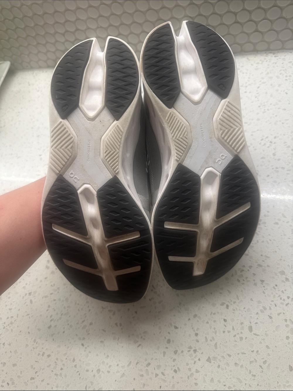 ON Eclipse Cloud Sneakers Alloy White Womens 8.5 - Picture 5 of 9